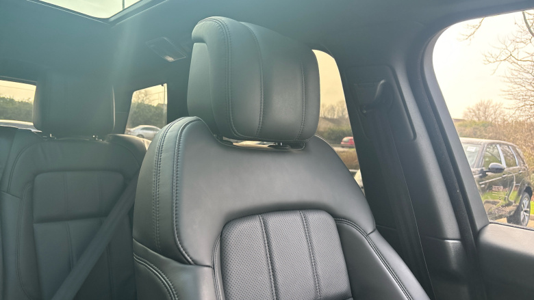 Land Rover Range Rover Sport 2.0 P400e HSE Dynamic Black 5dr Auto Estate